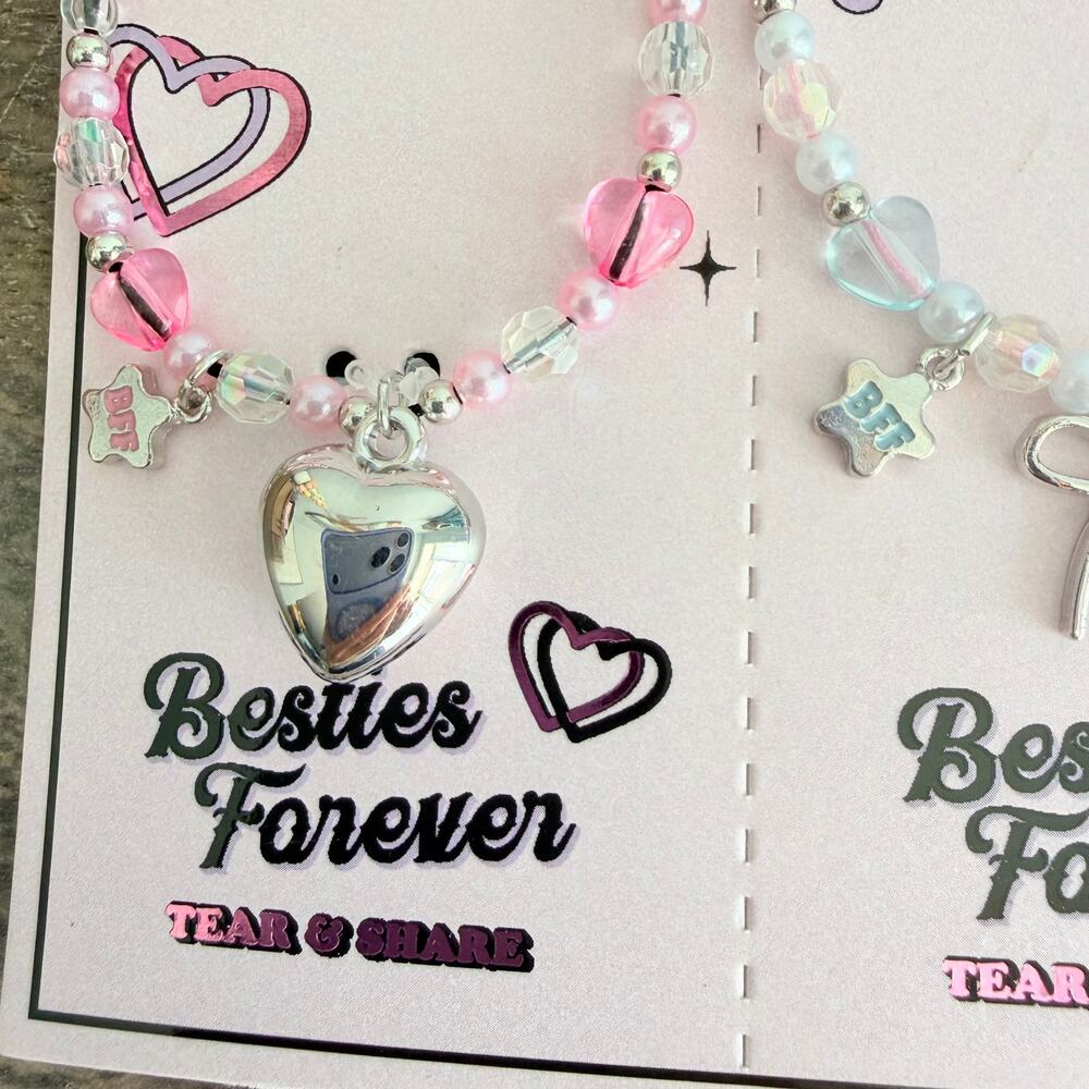 🍭6/$30 New Capelli New York Besties Forever Y2K Tear & Share Charm Necklace Set - Picture 4 of 4